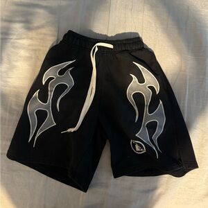 Black Hell Star shorts